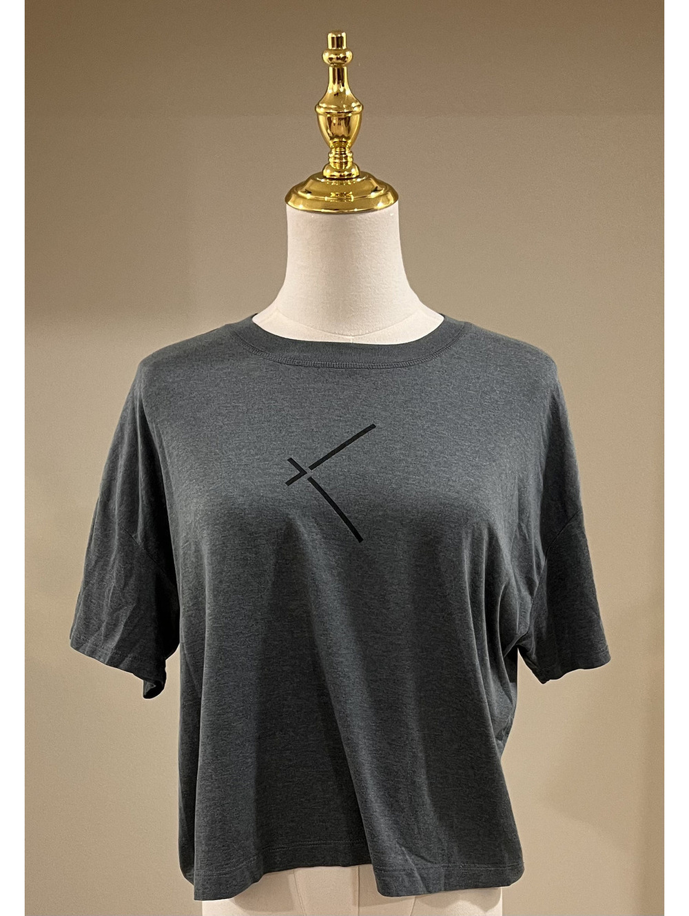 Vuori Women’s Energy Tee S Heather Charcoal Gray Crop Tee VW1011